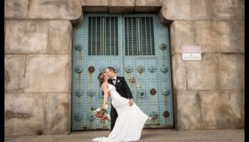 Urban Glam: Κομψές σιλουέτες σε μοντέρνα νυφική ​​κομψότητα